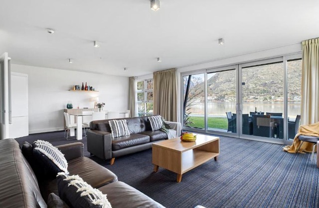 Marina Apartment 107