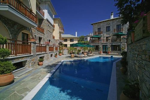 Maritsas Hotel & Suites