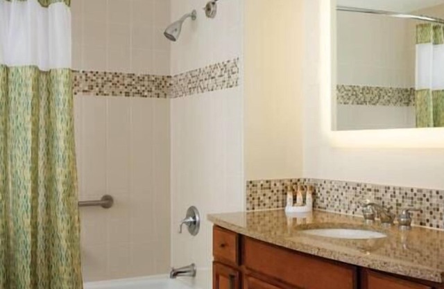 MARRIOTT'S WAIOHAI BEACH CLUB-2BEDROOM SUITE-KOLOA