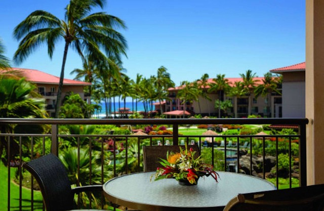 Marriott Waiohai Beach Club: luxury 2 bedroom on Poipu Beach oceanfront resort