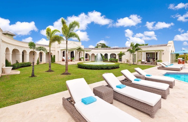 Marsh Mellow Luxury villa