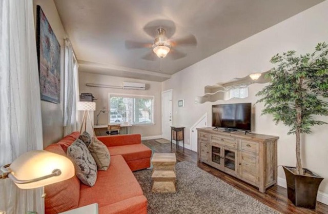 Marvelous Midtown Stay with a Modern Twist