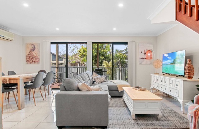 Mary St 3, Unit 2, Caloundra