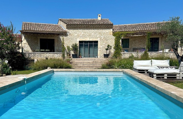 Mas Bohème with heated pool in Drôme provençale