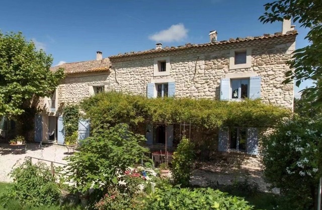 Mas de l'estiou au coeur de la Provence