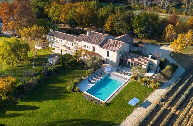 Mas Fanny , Entouré de Bosquets et de Champs de Lavande à Perte de vue à Gordes