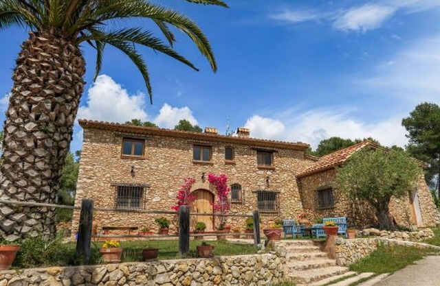 Masia Pou De Vinya 