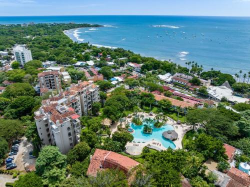Matapalo Diria 103 - Luxury 2BR Pool & Beachside
