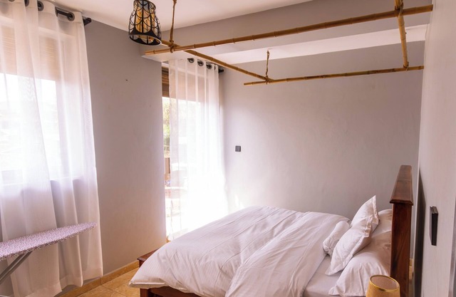 Matinza Homes, Makerere - 10min Drive to KLA City Wi-Fi Included 2