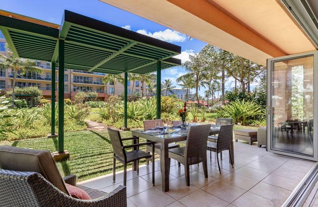 Maui Resort Rentals: Honua Kai – 8BR Groundfloor Residence, Over 5300 Combined Sq. Ft., Massive Lawn Areas, Steps to Pools/Beach/B.B.Q.s!