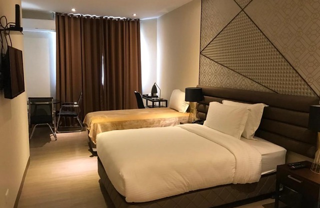 MAXX Hotel Ortigas