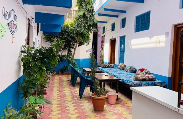 Mayur Guest House