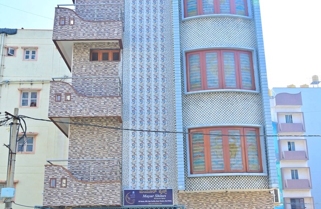 Mayur Shines/spacious 5-bedroom apartment in cool Jigani with AC, WiFi, fitness