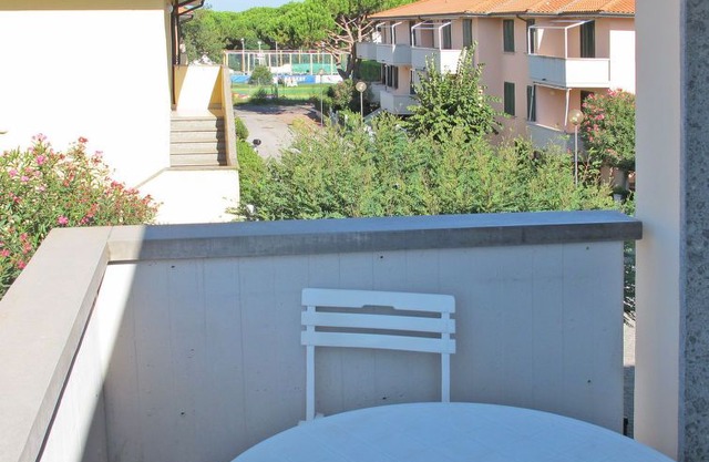 Mazzanta Apartment, Sleeps 4