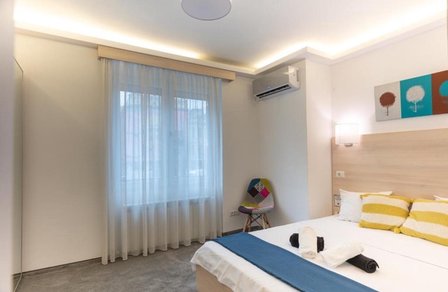 MBM Studio Piata Romana Square