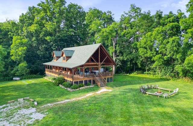 MeadowLark Lodge in the Hocking Hills
