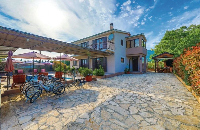 Mediterranean Stylish Villa with Pool in Kastel Stari - Six Bedroom Villa with Pool