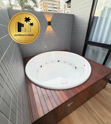 Melhores Flats - Jacuzzi privativa, beira-mar