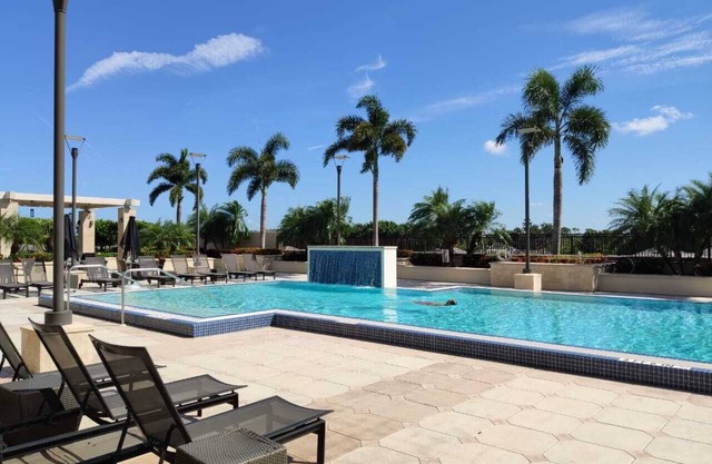 Mercato, Naples Florida - Contemporary Condo- Renovated Dec 2024 -