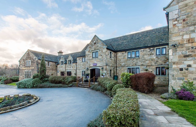 Mercure Barnsley Tankersley Manor Hotel