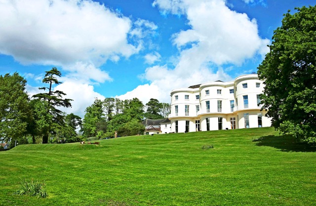 Mercure Gloucester Bowden Hall Hotel