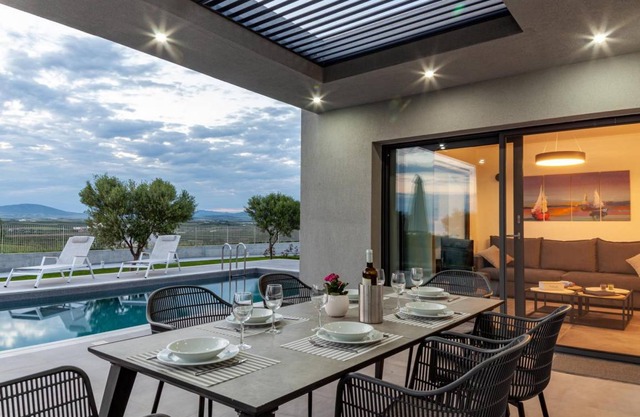 Merelia Luxury Villas - Halkidiki Villa Sunset