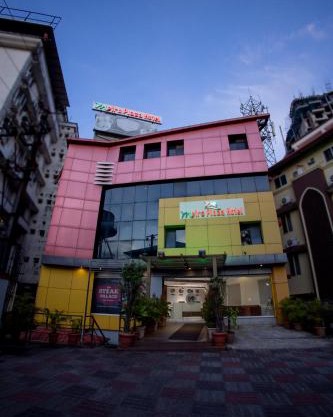Metro Plaza Hotel by RAK Rooms, Mangaluru