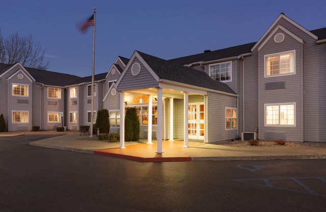 Microtel Inn by Wyndham - Albany Airport