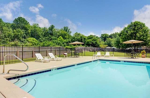 Microtel Inn & Suites by Wyndham Cherokee