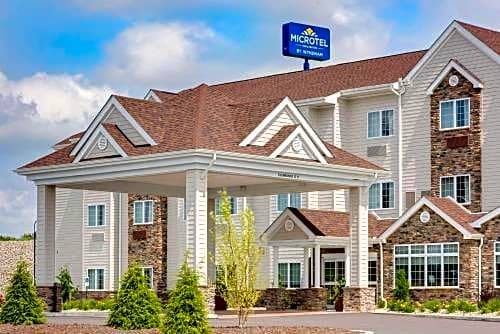 Microtel Inn & Suites by Wyndham Clarion