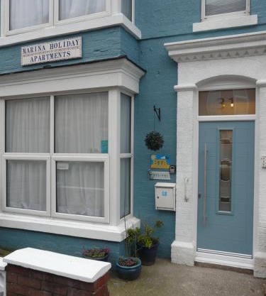 Midship - Marina Holiday Apartments