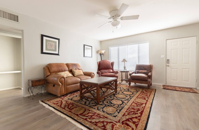Midtown 2BR by St. Joseph's | *Covered Parking*