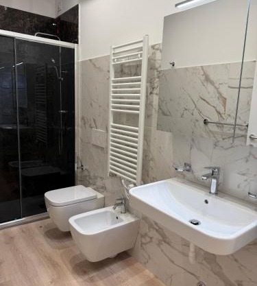 MIHOUSE Res MILAN