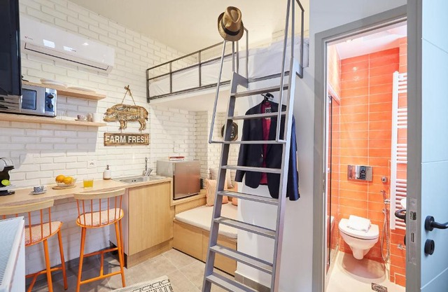 Mind-blowing petite studio in the heart of Athens!