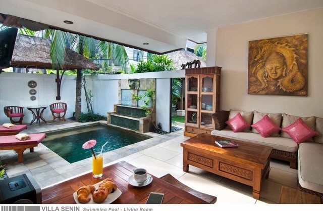 Minggu Villas 