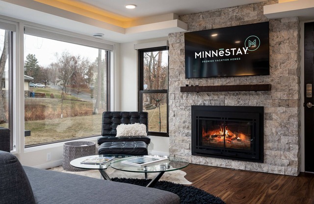 MINNeSTAY* Bassett Creek Retreat |