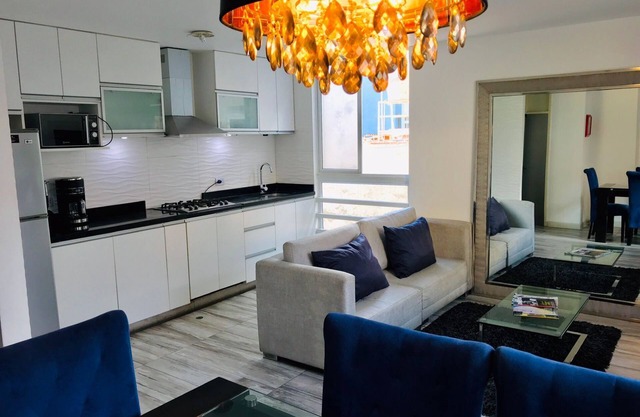 Miraflores apartment rentals for days