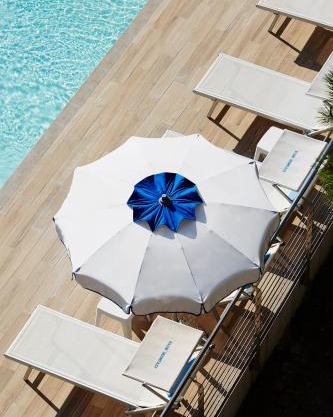 Miriam Hotel & Residence