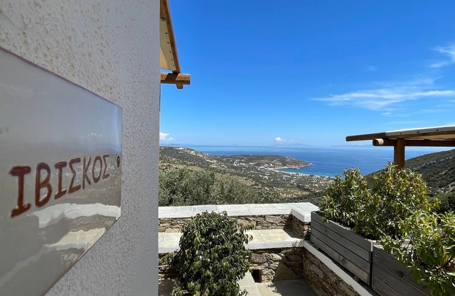 Mirsini Apartments in Sifnos