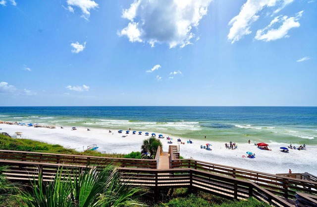 Mistral 12- Beachfront Unit with Great Views in desired location of 30A.