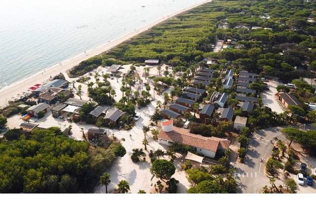 'Mobile Home la Capte' close to Beach with Terrace & Wi-Fi
