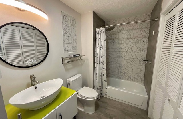 Mod and fun villa with full access to all resort amenities, 9EWC