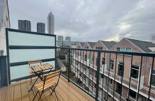 Modern 1 Bedroom Apartment 57m2 -SS177M-