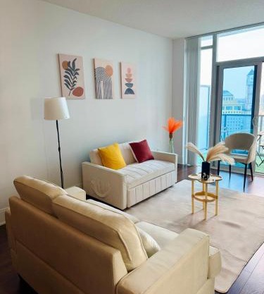 Modern 1BR Condo-Free Parking