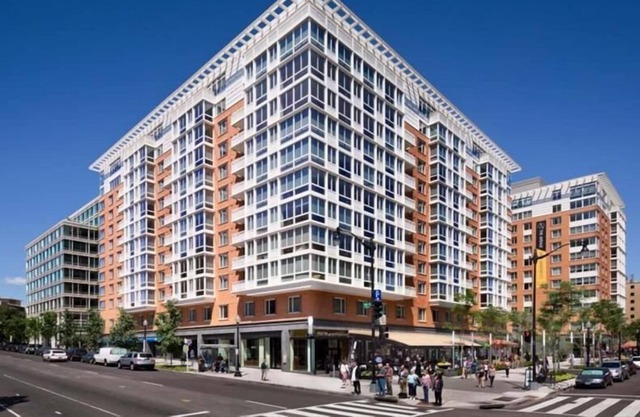 Modern 1BR Condo | Spacious + Bright | Min to Metro | by GLS