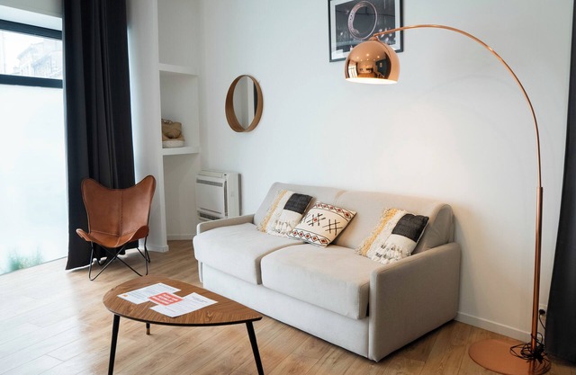 Modern Air Conditioned Apartment