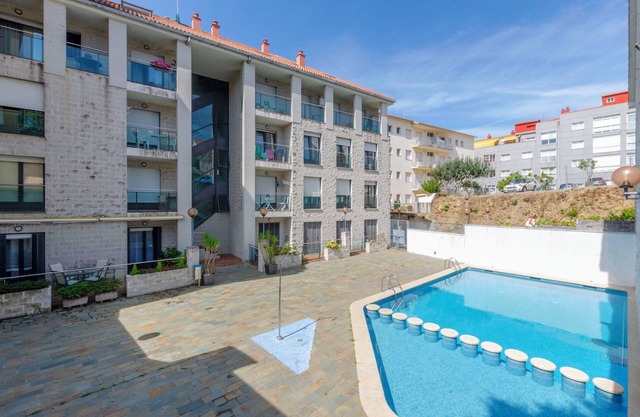 Modern and cozy apartment in Sanxenxo at 300 m. from the beach of Silgar.