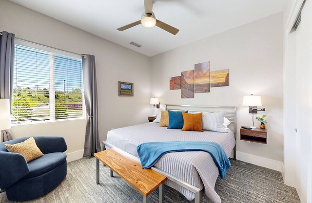 Modern and Cozy ~ Near CSM, Downtown, Hiking, Denver 15 mins