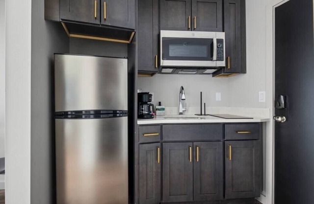 Modern and Stylish Studio in Middletown