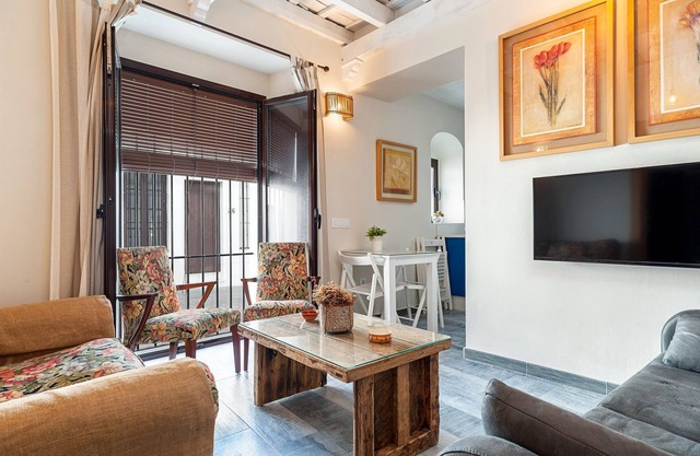 Modern Apartment in Great Location with Wi-Fi, Air-Conditioning & Terrace